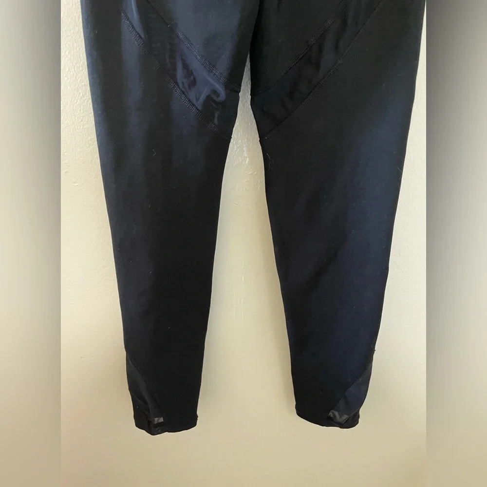 ✨Aerie Chill Play Move High Waisted Mesh Leggings Size S - Picture 11 of 11